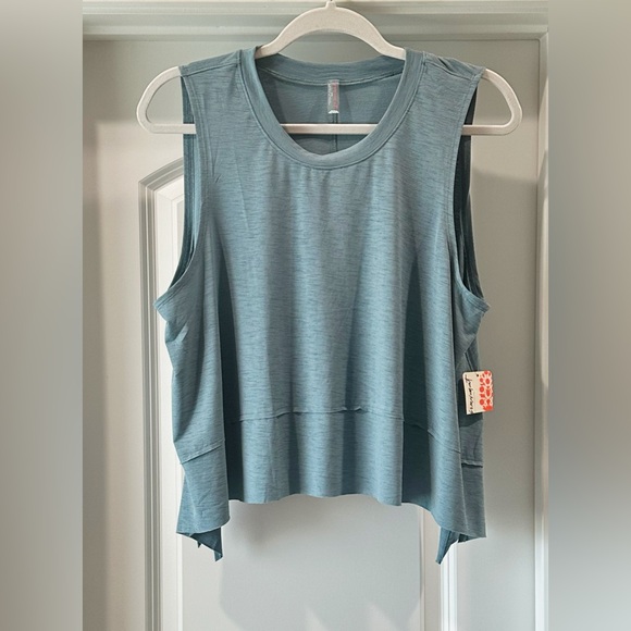 NWT FP Movement by Free People Tempo UV Protection Tank - Summer Storm - Picture 4 of 8